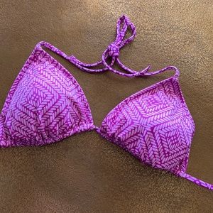 VS Triangle Bikini Top